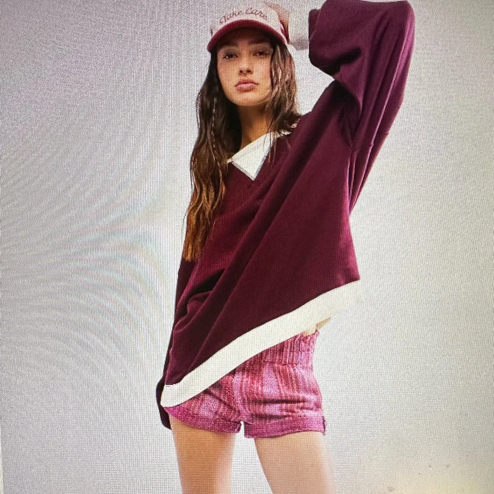 Free People classic crew, color block sweatshirt, size XL, NWT